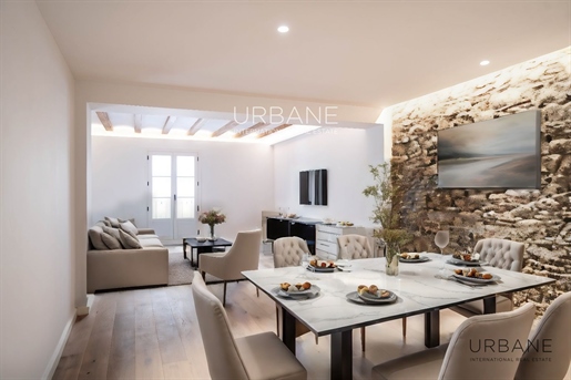 Vivre dans le luxe au cœur du quartier gothique de Barcelone : Appartement rénové de 3 chambres