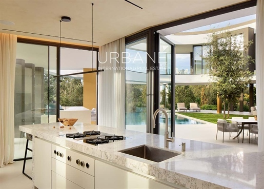 Luxurious Architectural Gem with Panoramic Views | Exclusive Residence