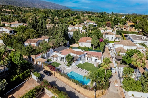 Detached Villa for sale in Nagüeles, Marbella