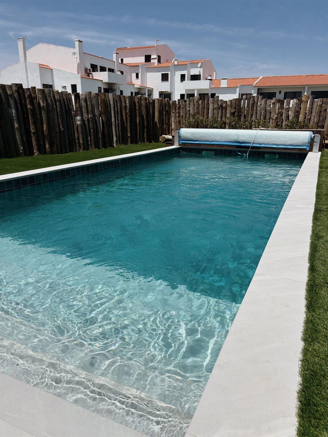 Modern Family Home in the Heart of Sagres