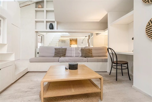 Gemütliches zwei-stöckiges Dachgeschoss mit Terrasse im historischen Zentrum von Madrid