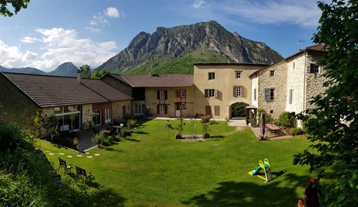 Sector Foix: A las puertas del Alto Ariège, en poco más de 2 hectáreas al pie de nuestras montañas
