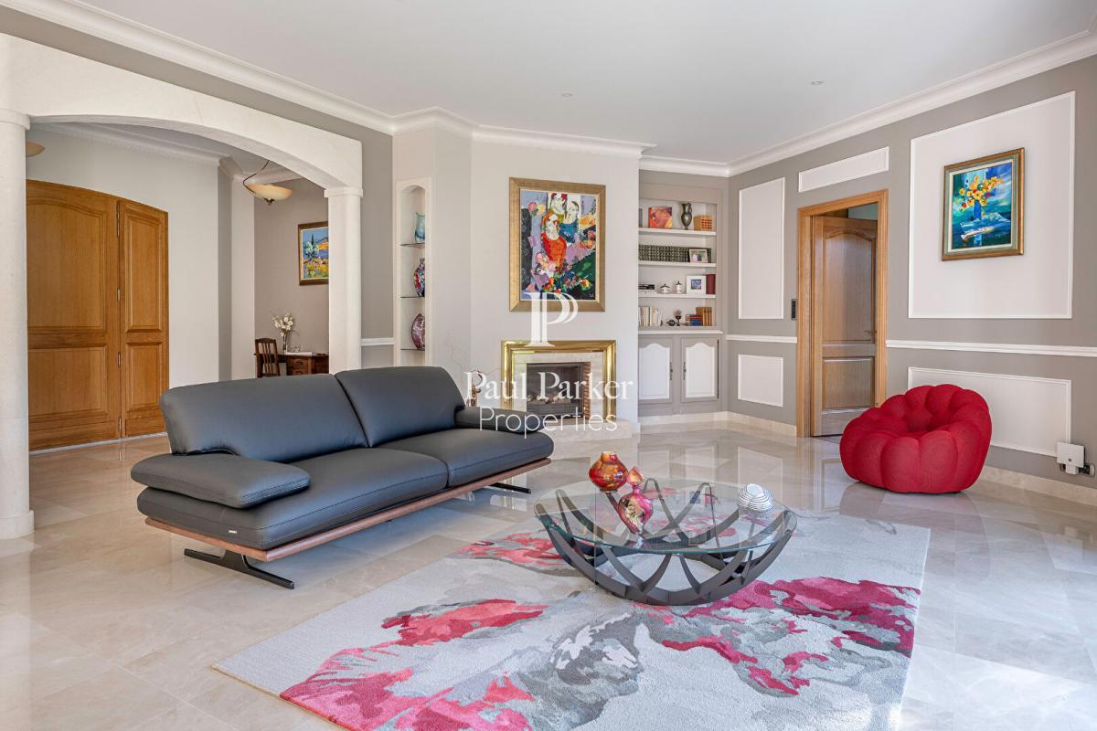 La Baule Les pins - Villa of 335 m2 garden of 1770 m2