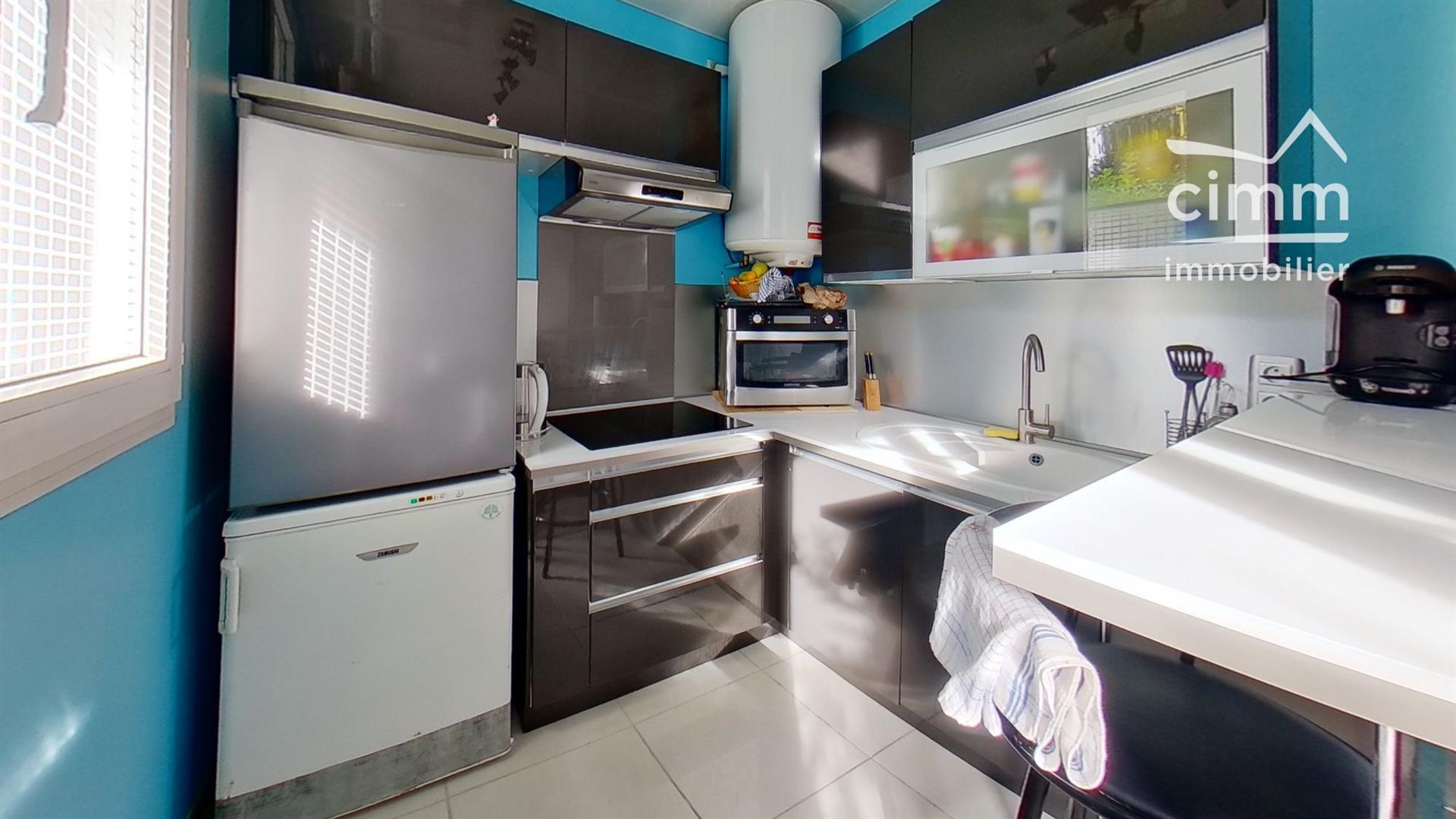 Cumpărare: Apartament (77400)