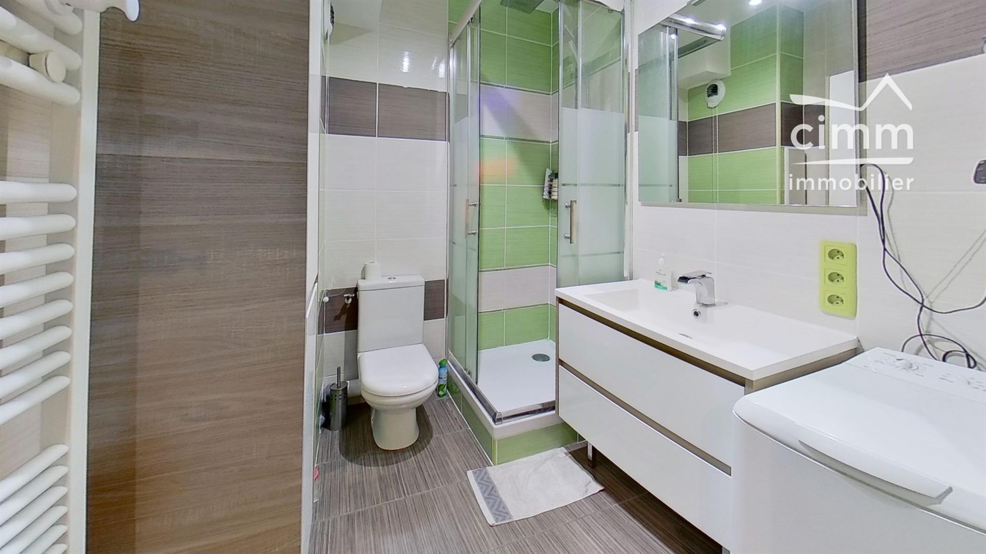 Cumpărare: Apartament (77400)