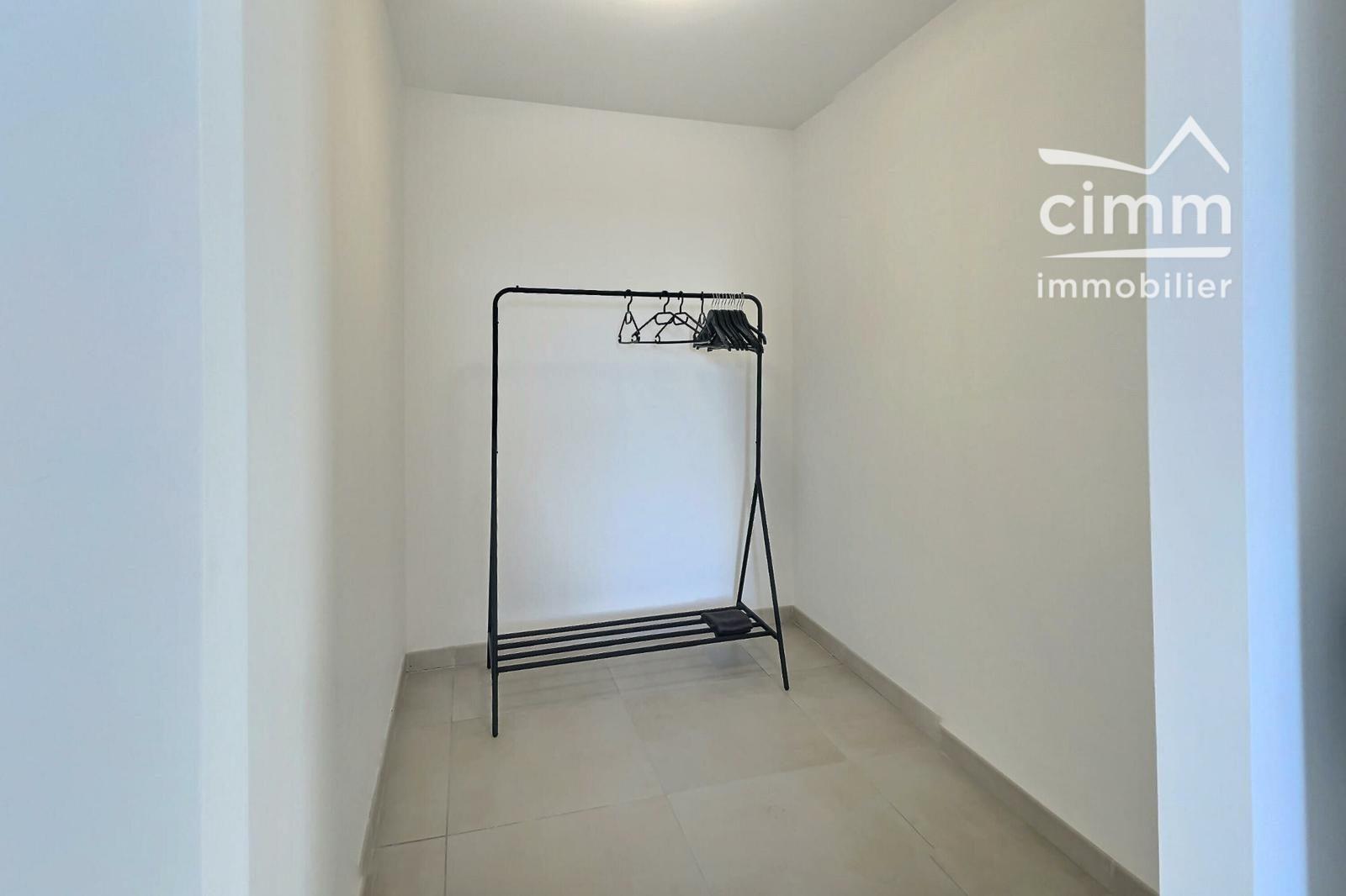 Cumpărare: Casă (77120)