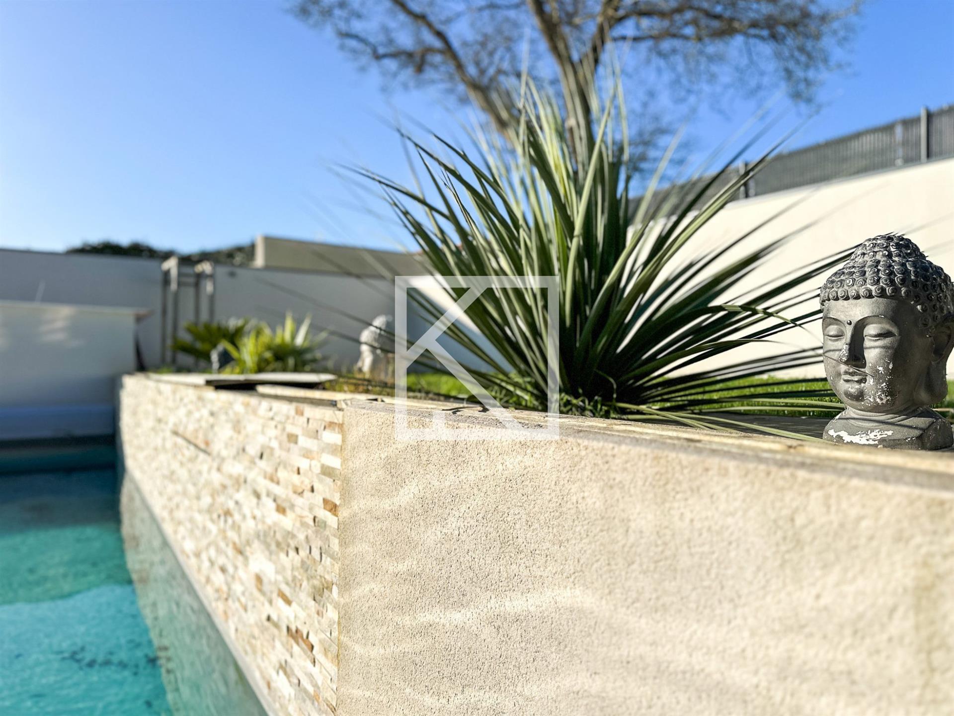 Modern villa with heated swimming pool