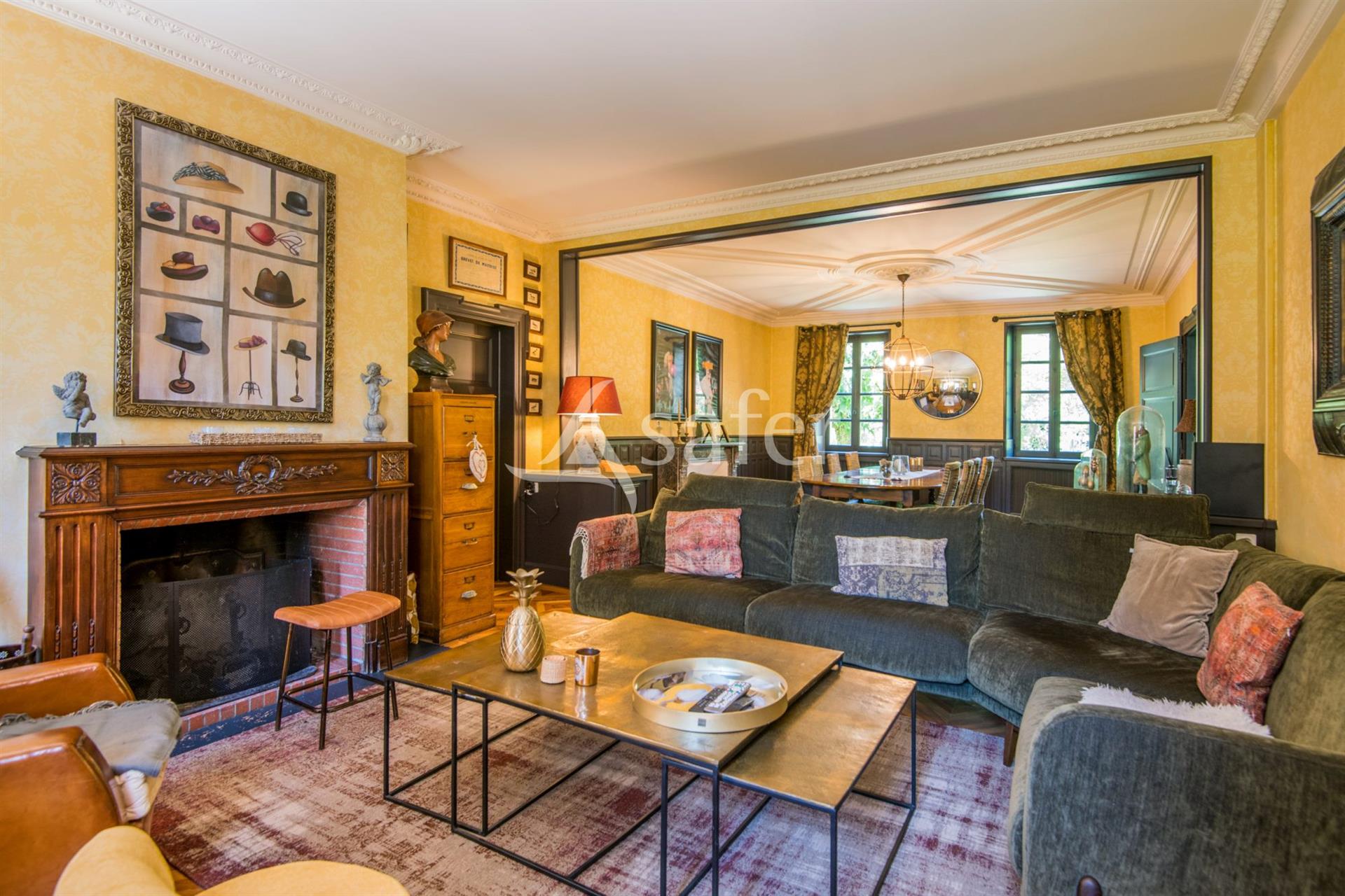 Compra: Vivenda (81500)