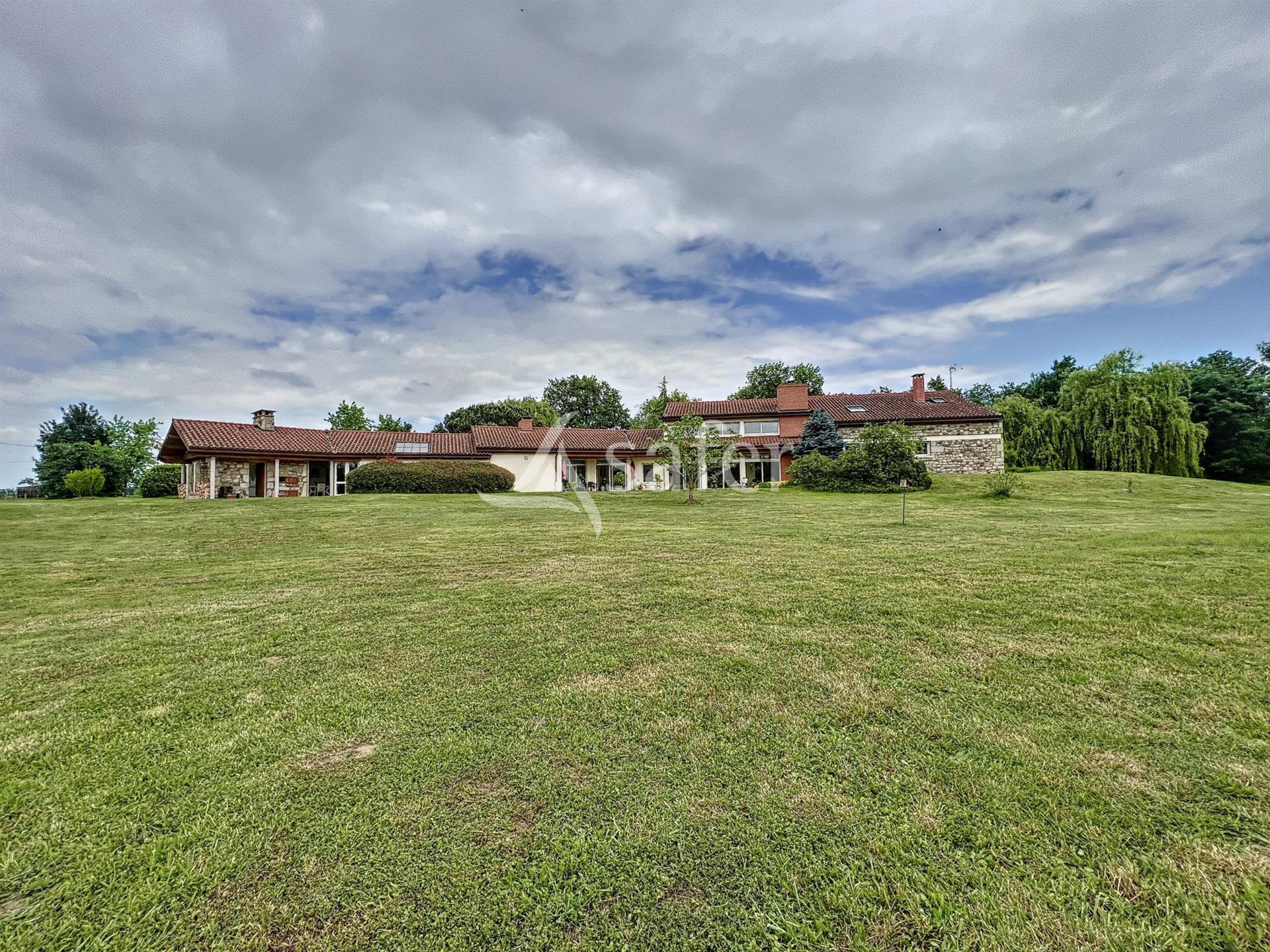 Propriété rurale sur 1,3 ha attenant