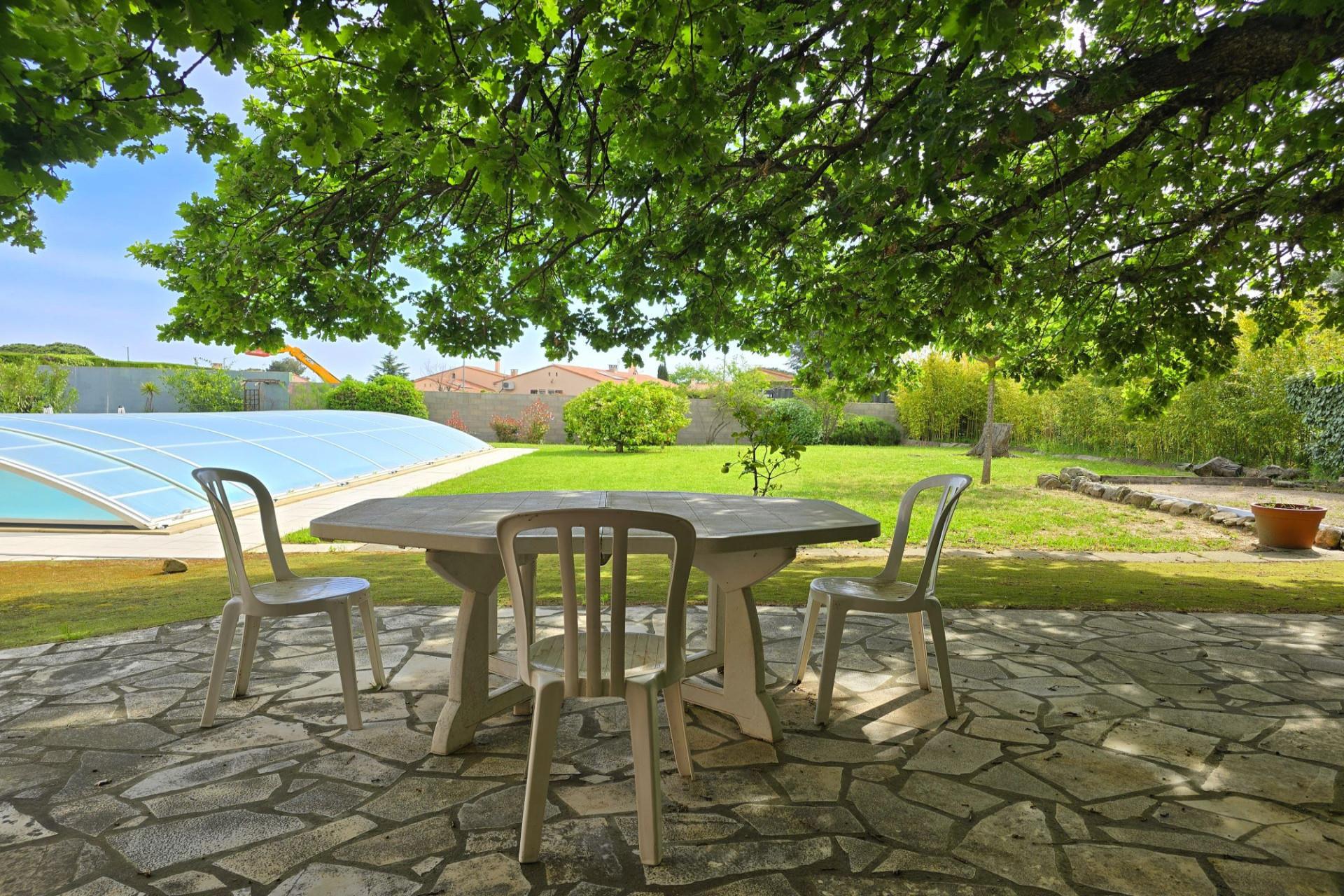 Property for sale in Laroque des Alberes
