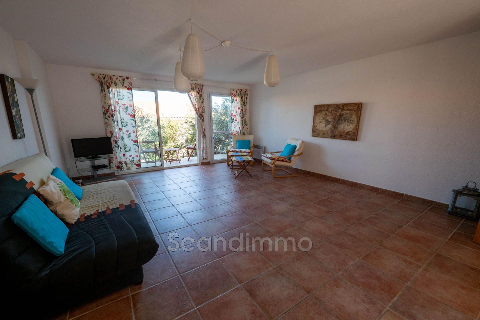 Purchase: Apartment (11510)