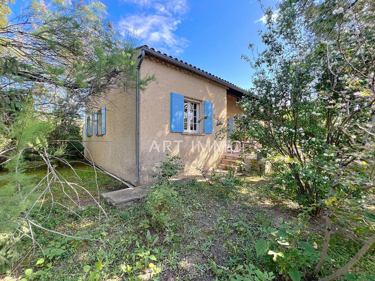 Compra: Vivenda (84440)
