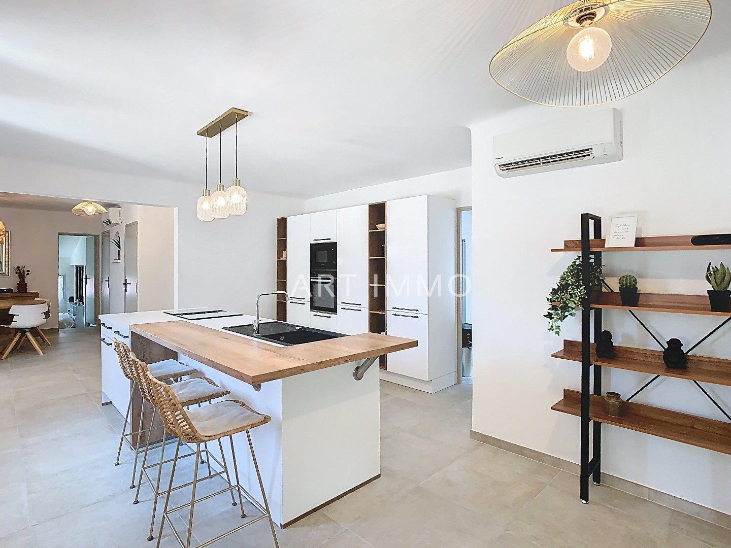 Compra: Vivenda (84440)