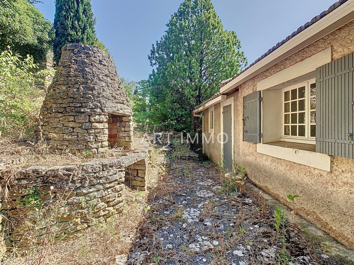 Maison avec jardin, piscine, garage et box de stockage sur Goult