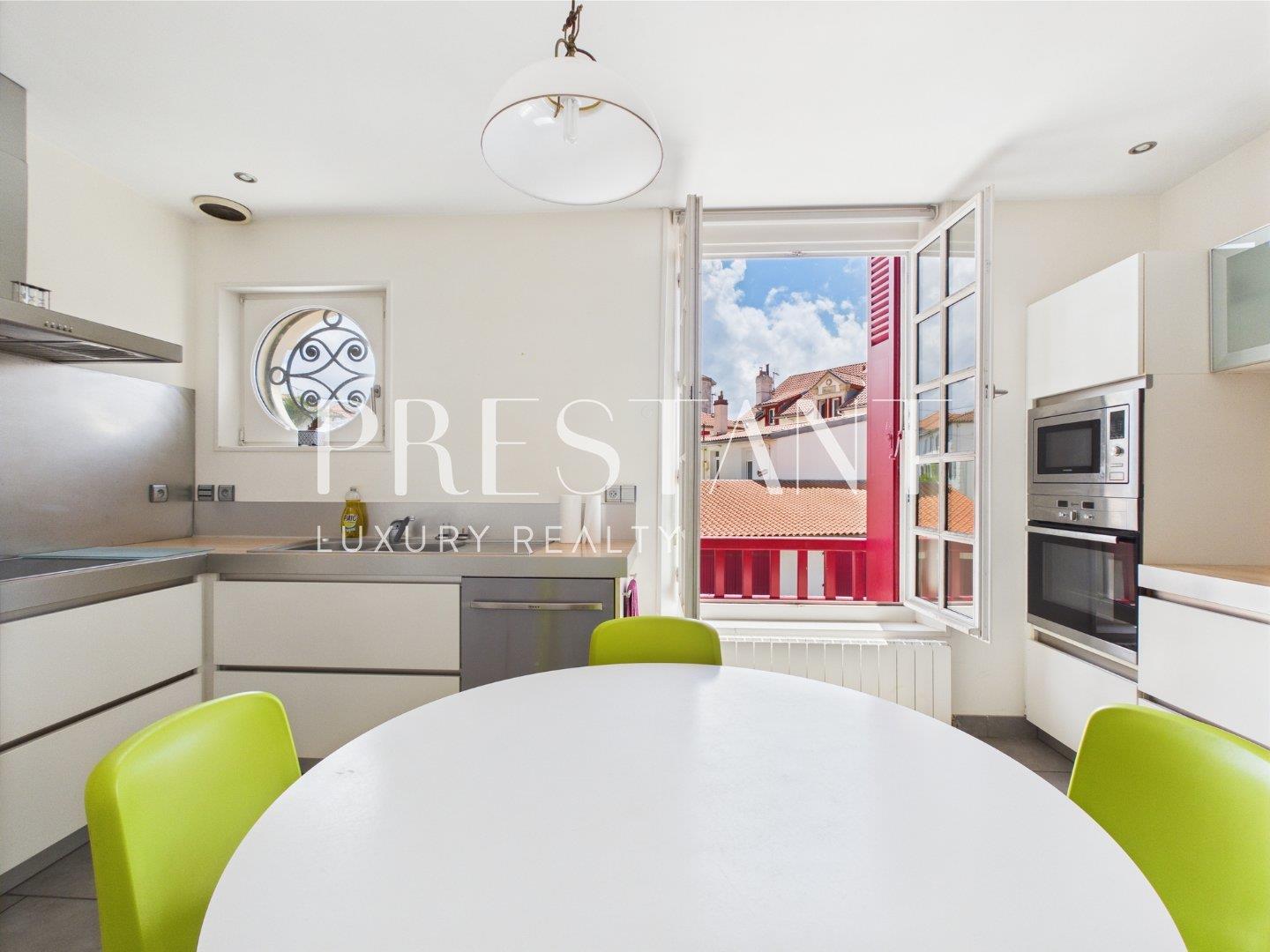 Compra: Apartamento (64200)