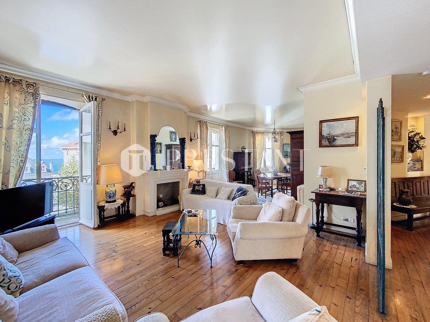 Compra: Apartamento (64200)