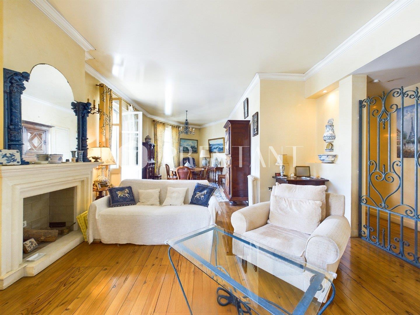 Compra: Apartamento (64200)