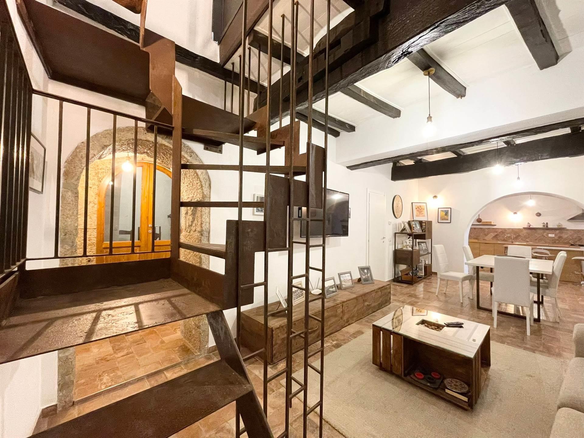 Purchase: Apartment (03033)