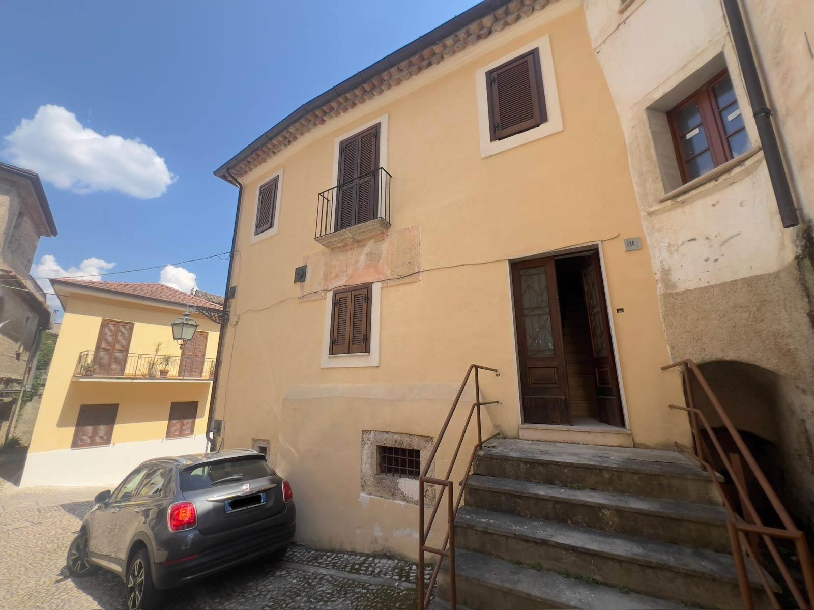 Purchase: Apartment (03030)