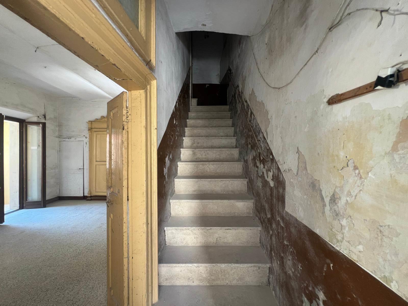 Purchase: Apartment (03030)