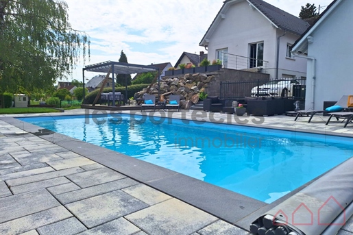 Advert pic 0