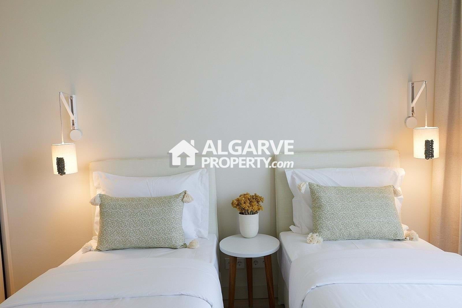 Luxury development T2 in Senhora da Rocha - Porches - Algarve