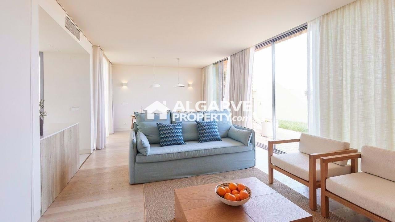 Luxury development T2 in Senhora da Rocha - Porches - Algarve