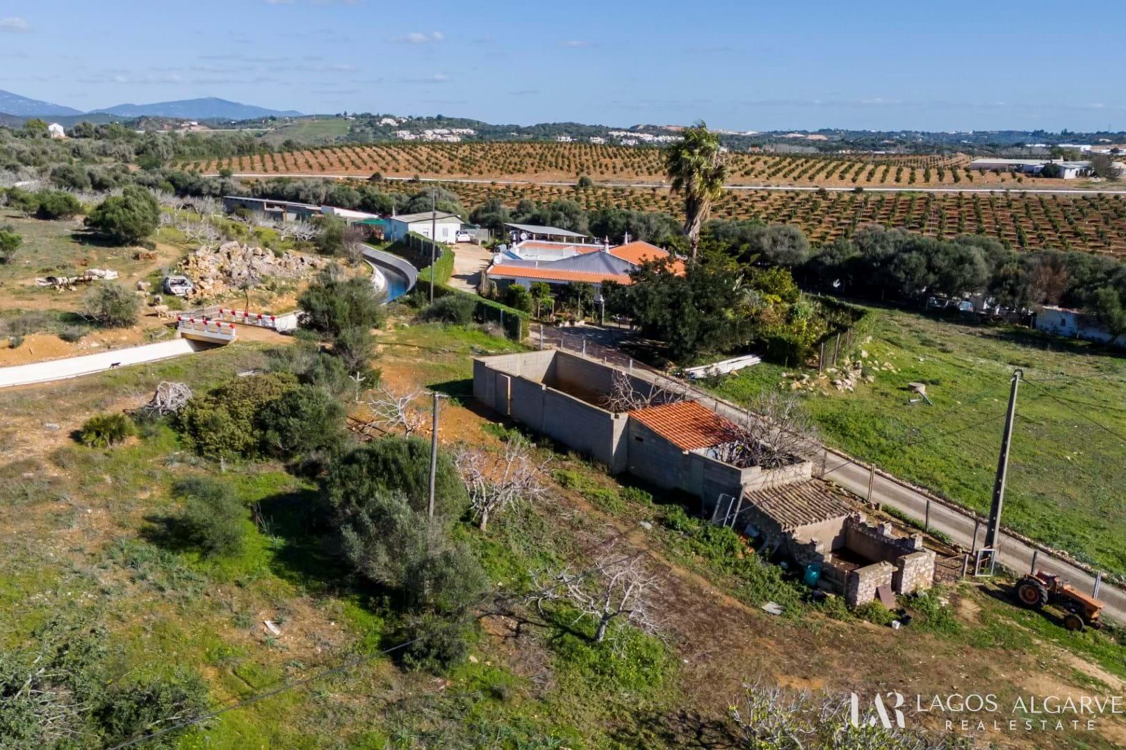 Kupnja: Zemljište (8600)