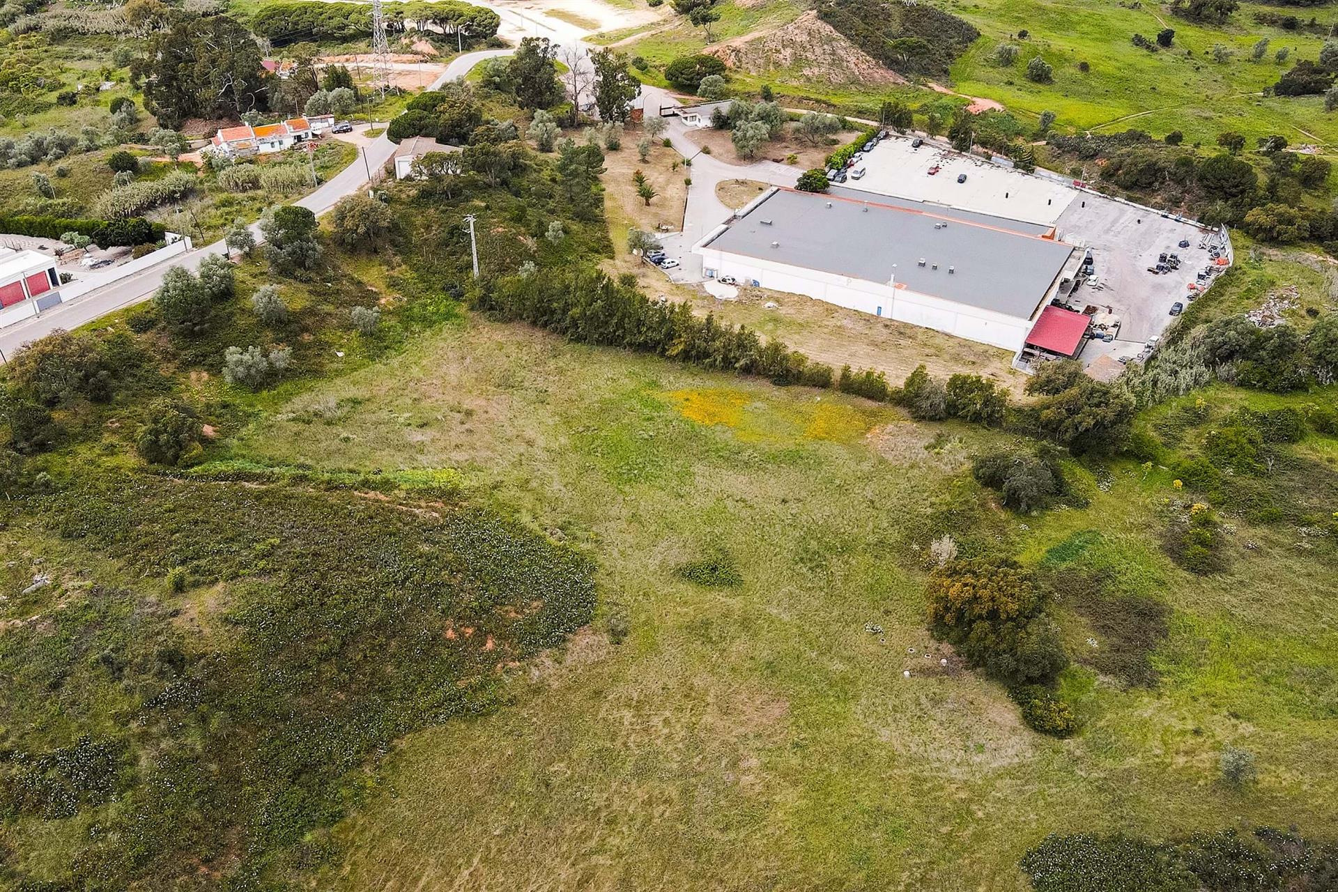 Urban land in Setúbal for construction
