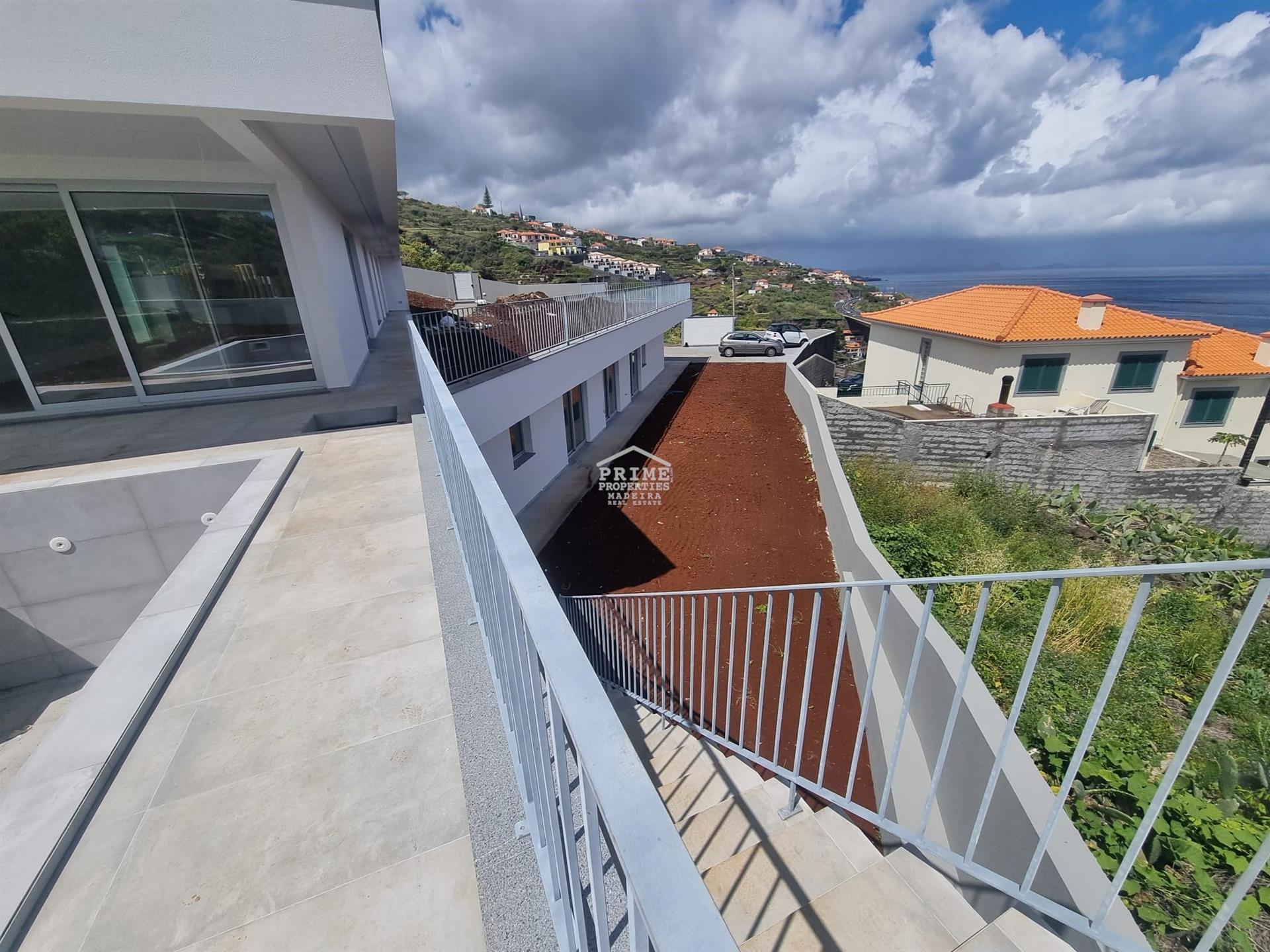 Moderne villa te koop