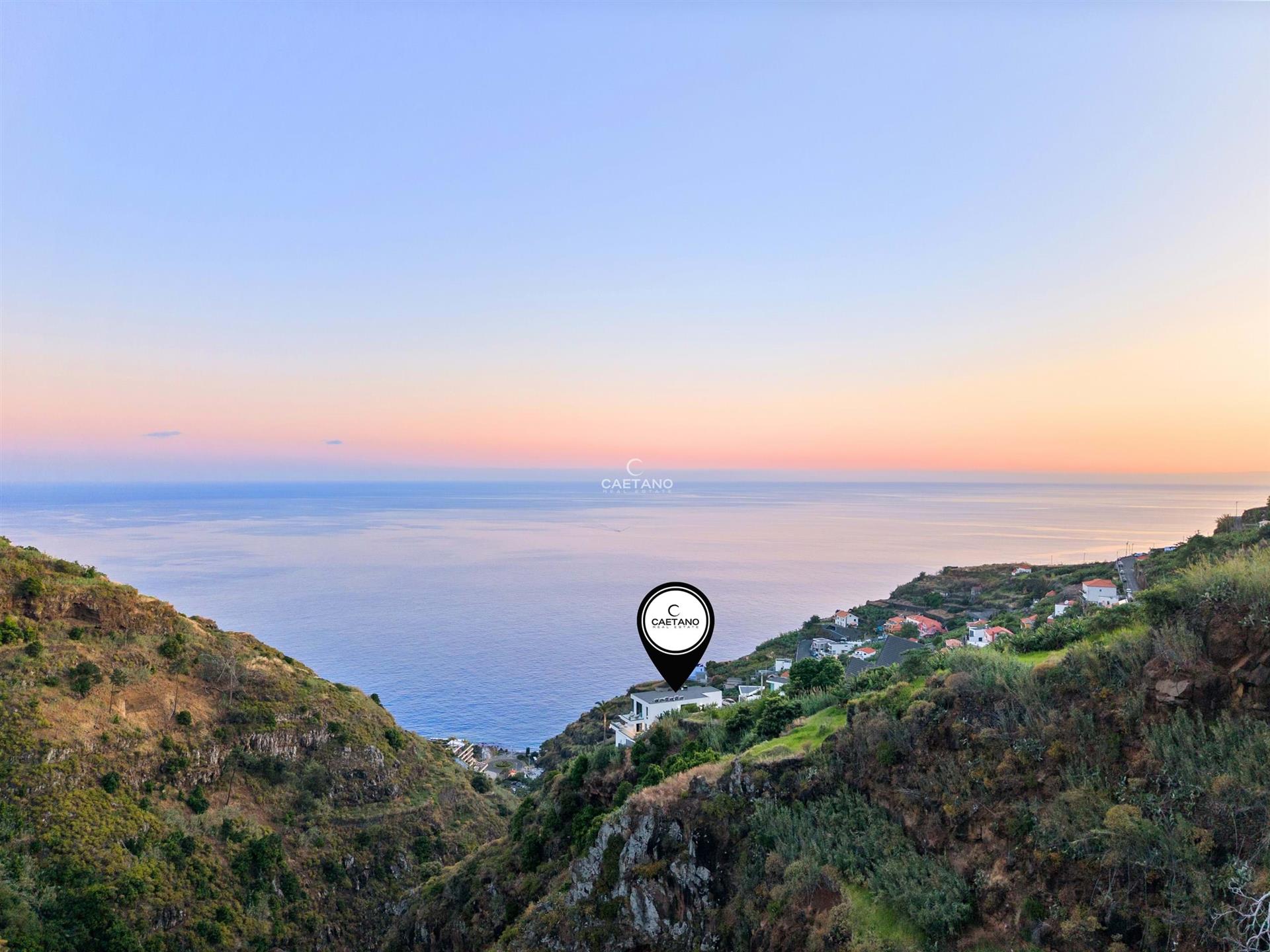 A Private Designer Retreat in Calheta — Where Luxury Meets Tranquility