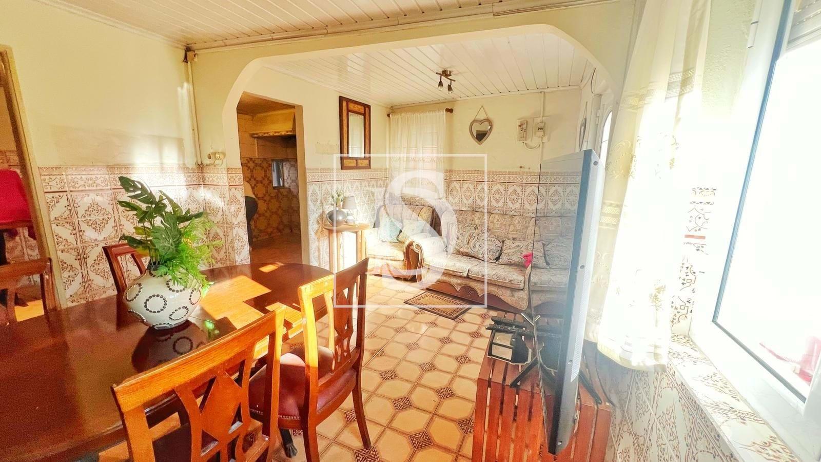 Villa met 3 slaapkamers in het hart van Ereira