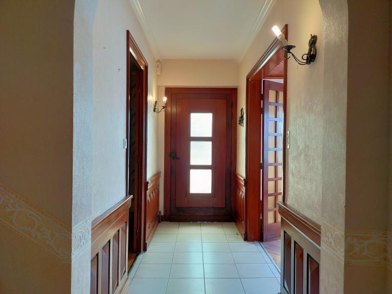 House F7