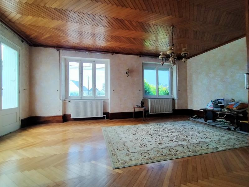House F7