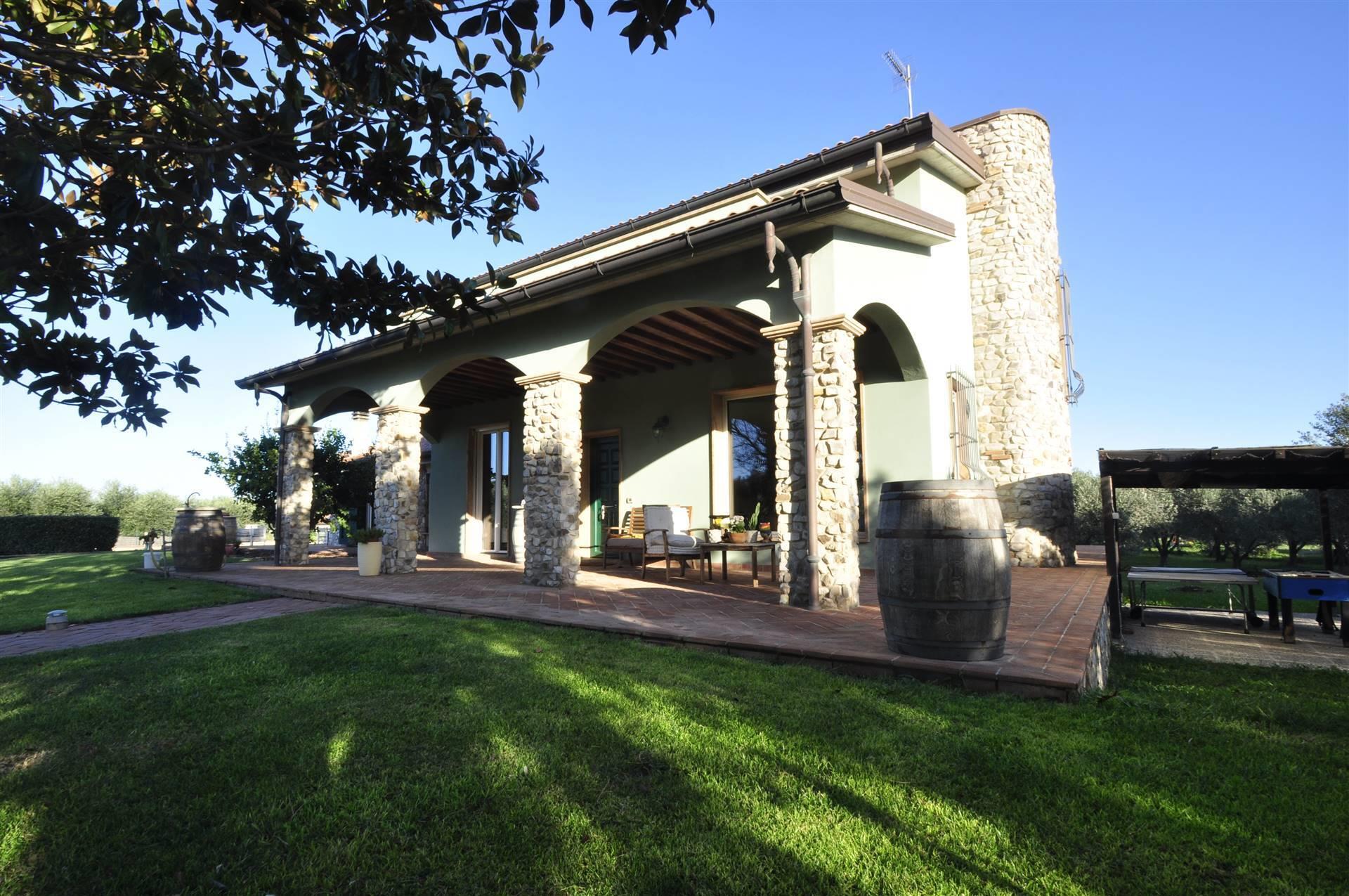 2 Bedrooms - Villa - Tuscany - For Sale - A6756rva