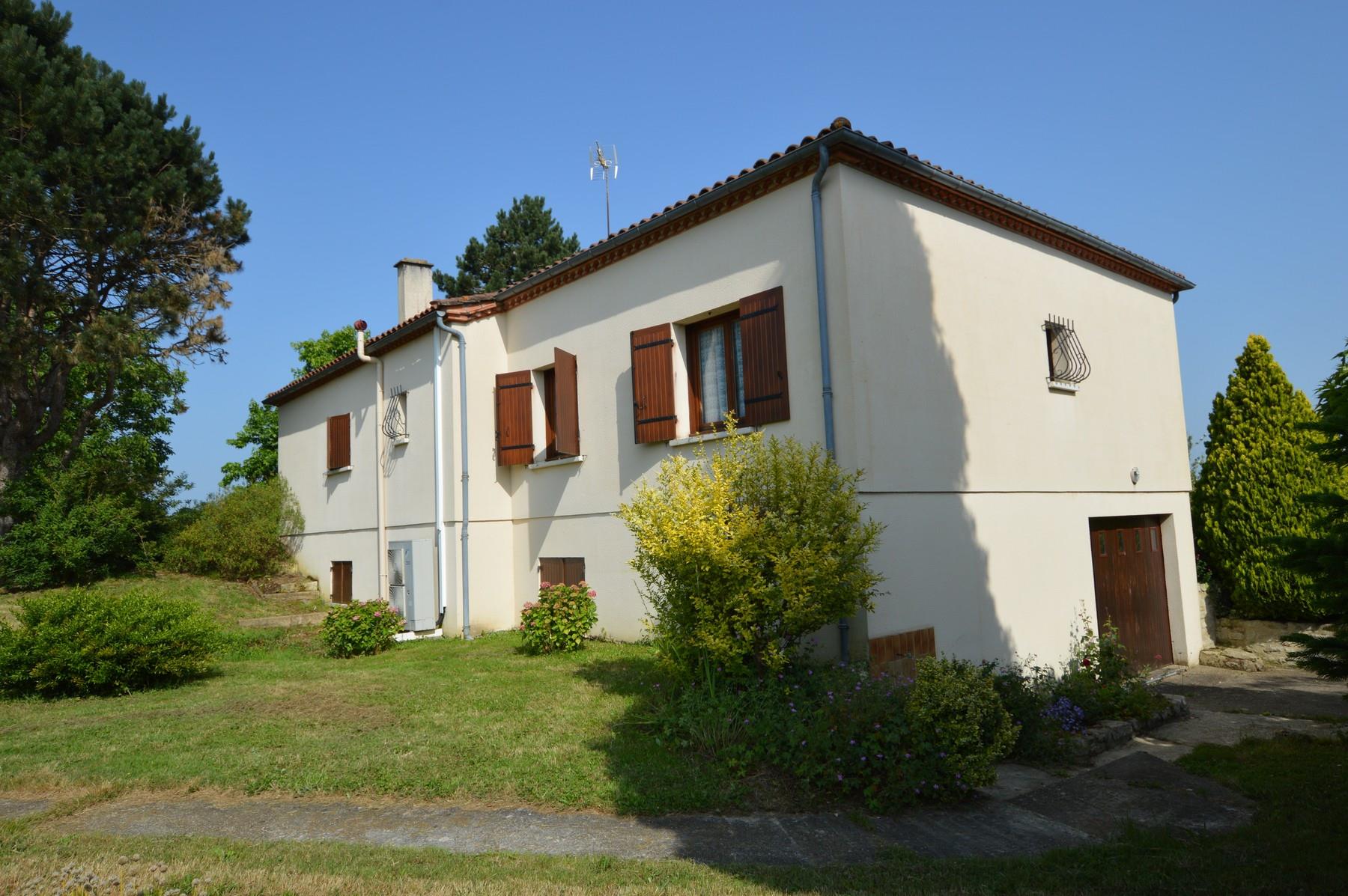 Maison familiale sur sous-sol complet