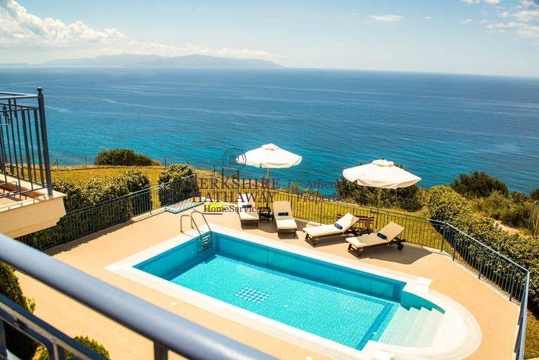 (For Sale) Residential Residence complex || Kefalonia/Eleios - 368 Sq.m, 8 Bedrooms, 1.000.000€