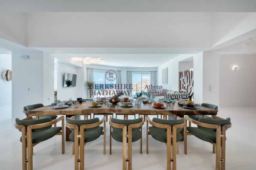 (For Sale) Residential Detached house || Cyclades/Mykonos - 320 Sq.m, 6 Bedrooms, 3.900.000€