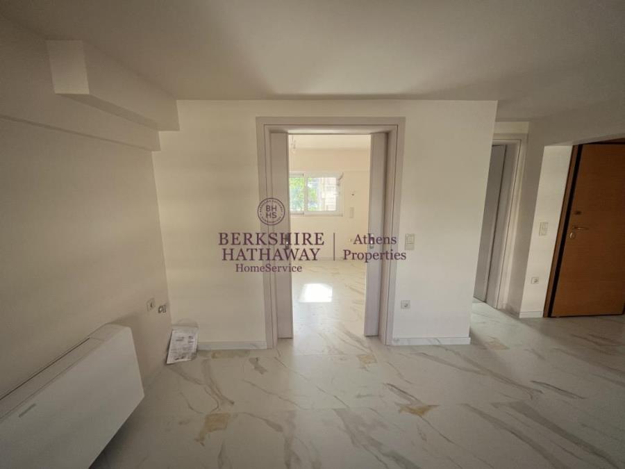 (For Sale) Residential Maisonette || Athens South/Glyfada - 90 Sq.m, 2 Bedrooms, 680.000€