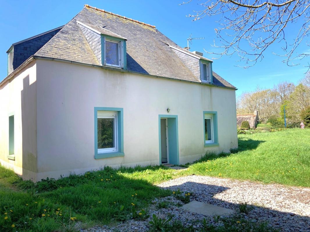 House 68 m² - Mahalon