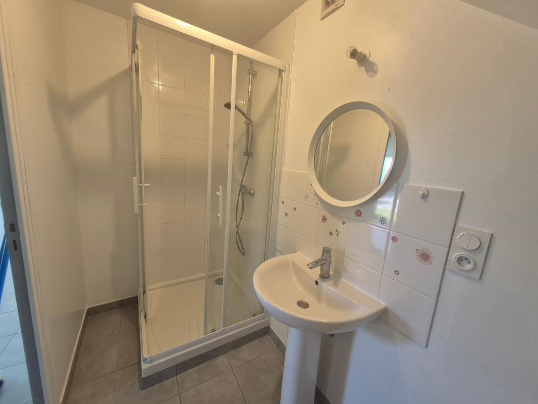 House 68 m² - Mahalon
