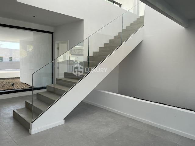 Purchase: House (38680)