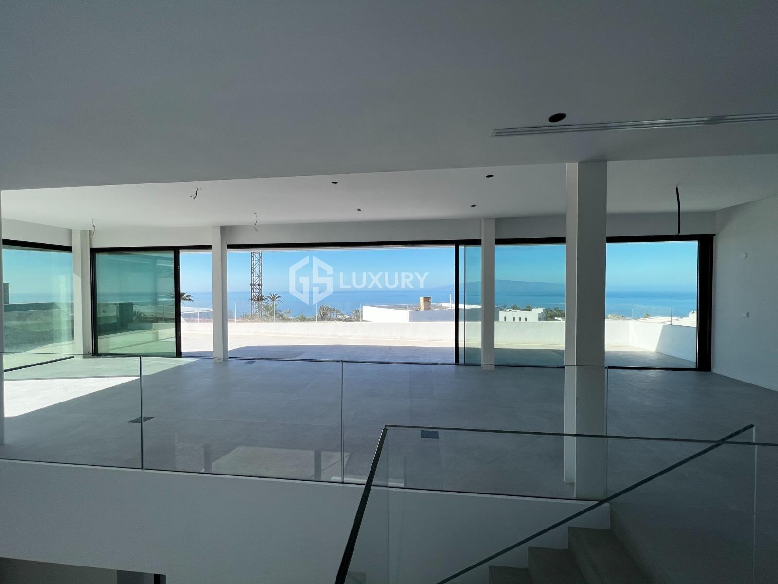 Purchase: House (38680)