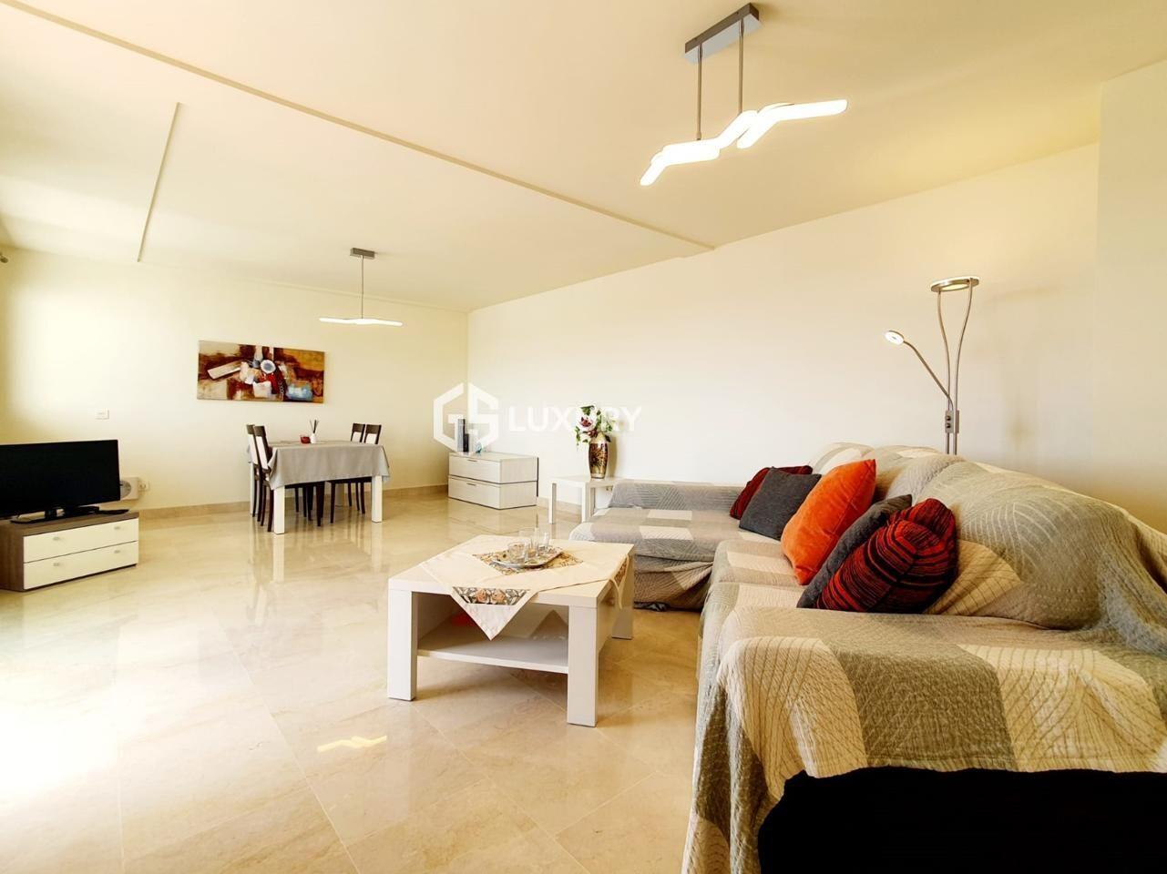 Purchase: Apartment (38679)