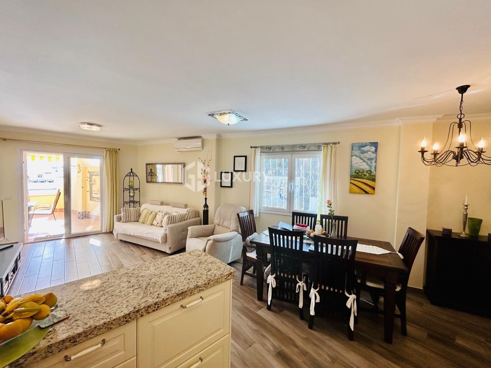 Purchase: Apartment (38679)
