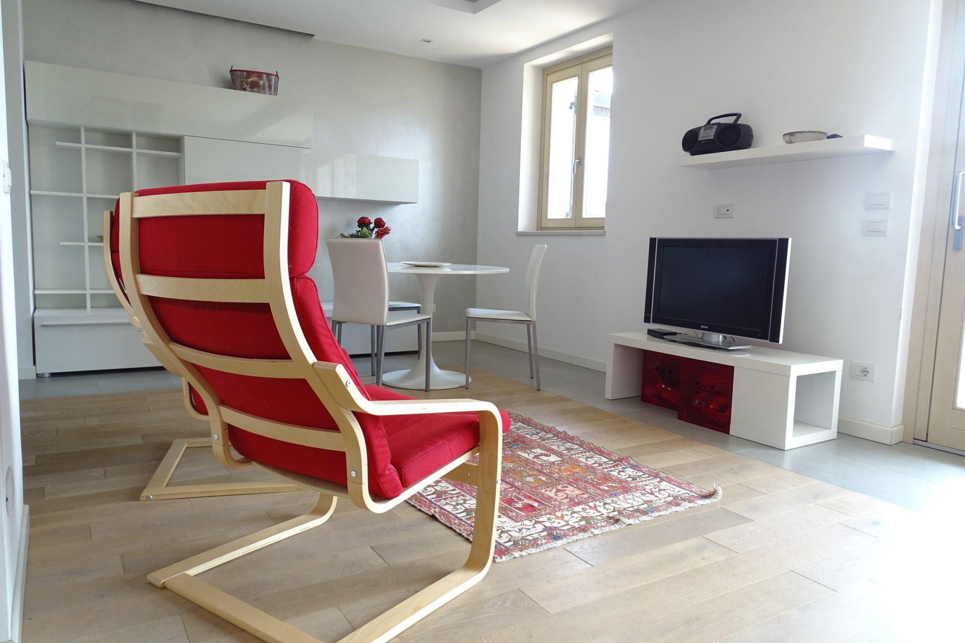Solto Collina - Geräumige Maisonette-Wohnung mit Doppelterrasse, Seeblick, Gemeinschaftspool und Spa