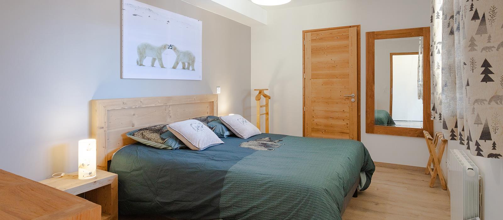 Brand new 4 bedroom apartments for sale in Oz en Oisans (A) (Ap)
