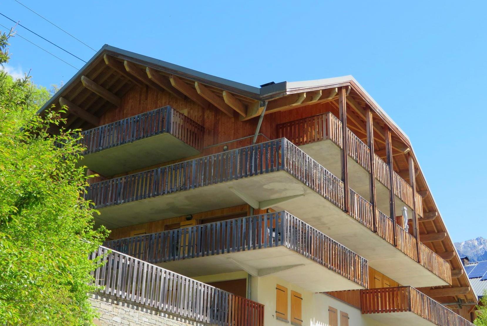 4 bedroom south facing penthouse apartment 160m from the cable car (A) (Ap)