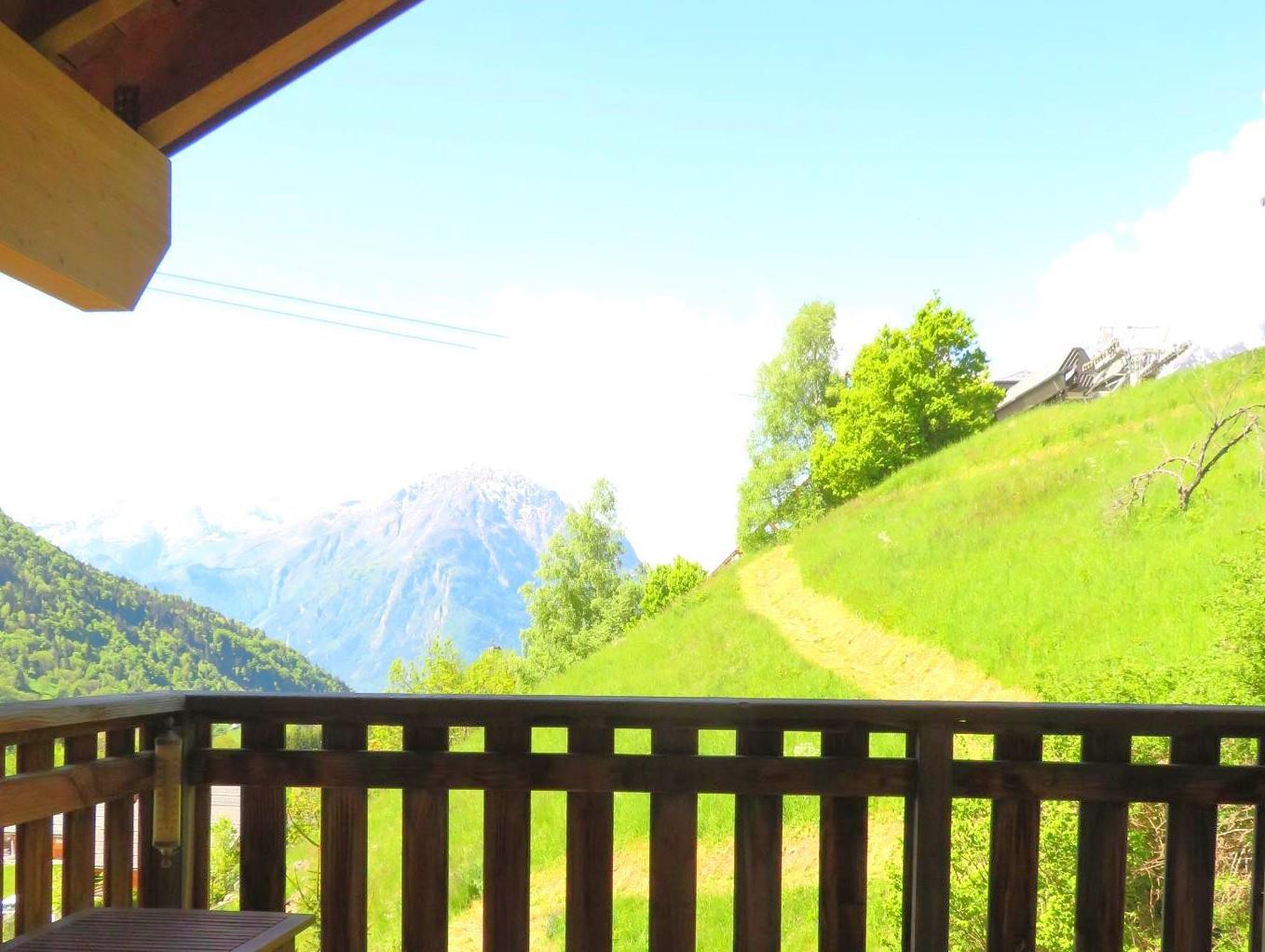 4 bedroom south facing penthouse apartment 160m from the cable car (A) (Ap)