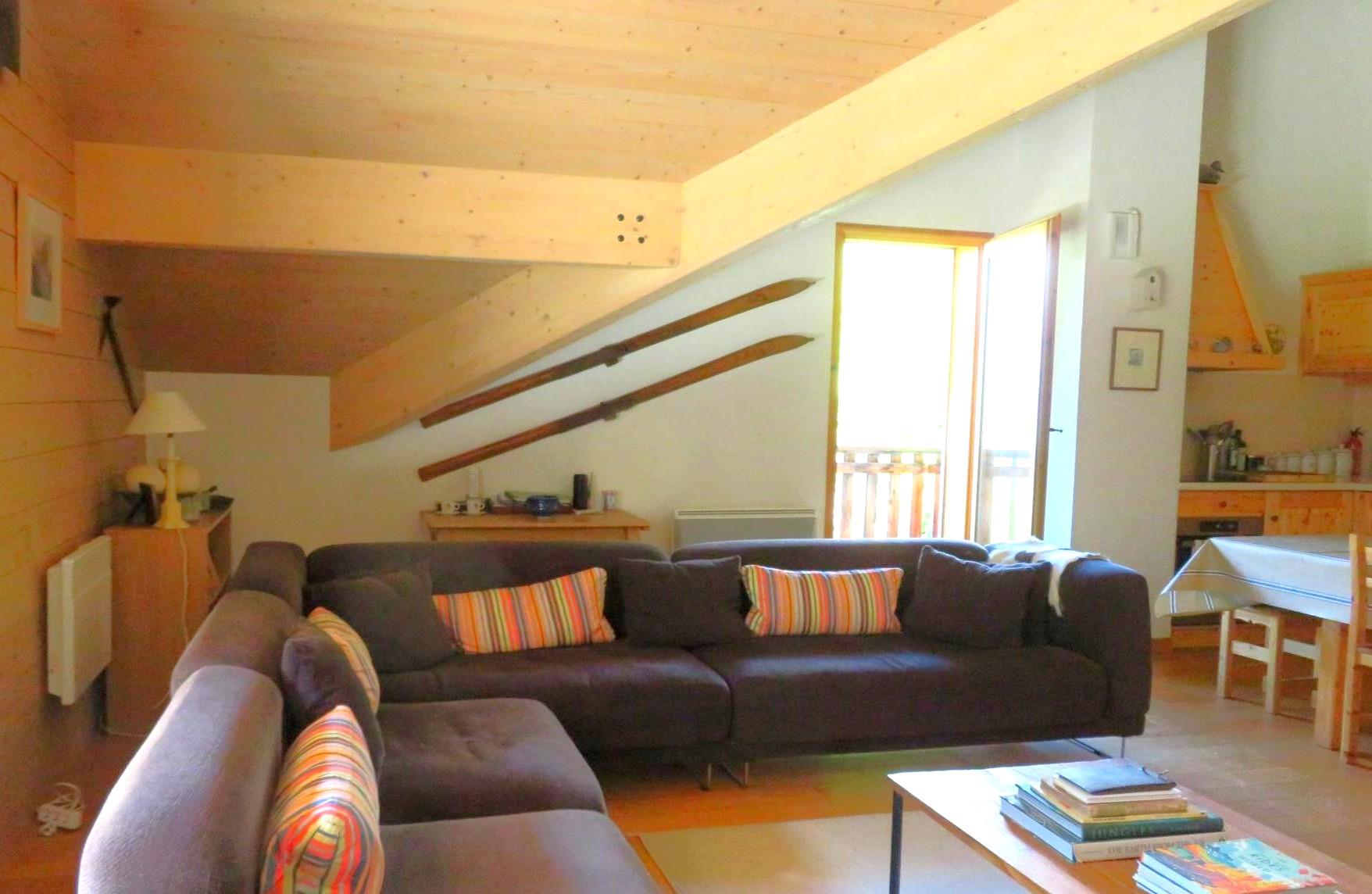 4 bedroom south facing penthouse apartment 160m from the cable car (A) (Ap)